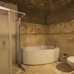 Hotel Century Cave