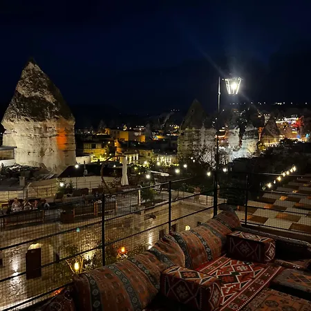 ホテル Century Cave 2*