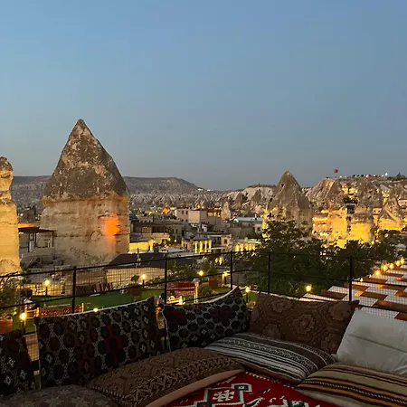 Century Cave ホテル