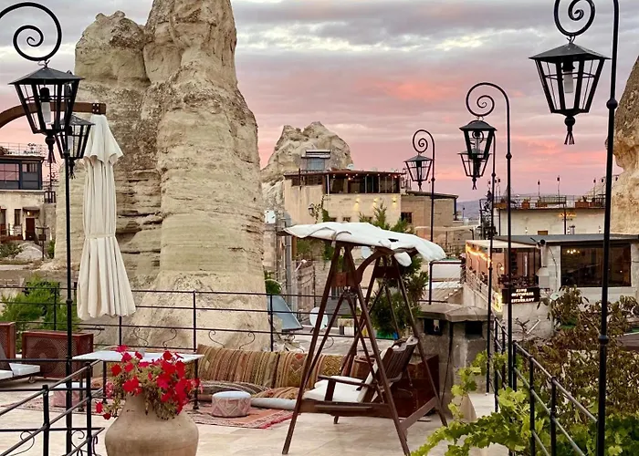 Century Cave Hotel 2*