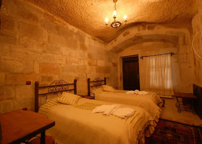 Century Cave Hotel 2*